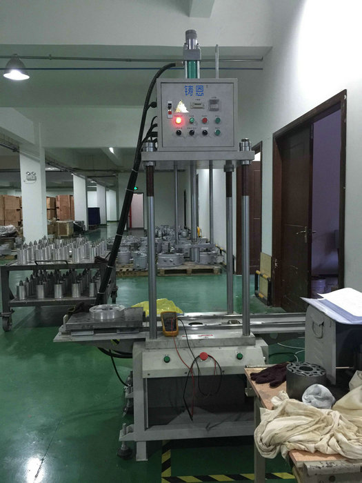 新能源汽車(chē)電機(jī)裝配