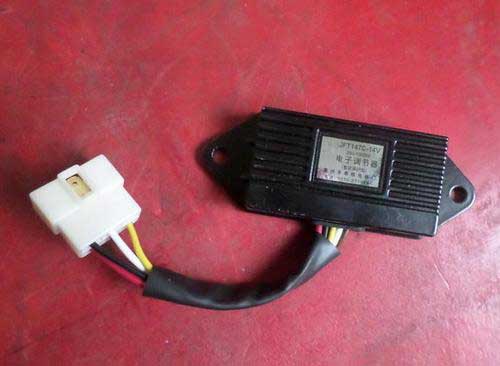 叉車(chē)電子調(diào)節(jié)器